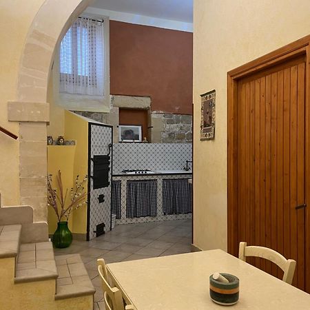 B&B Candido Vacanze Μόντικα Εξωτερικό φωτογραφία
