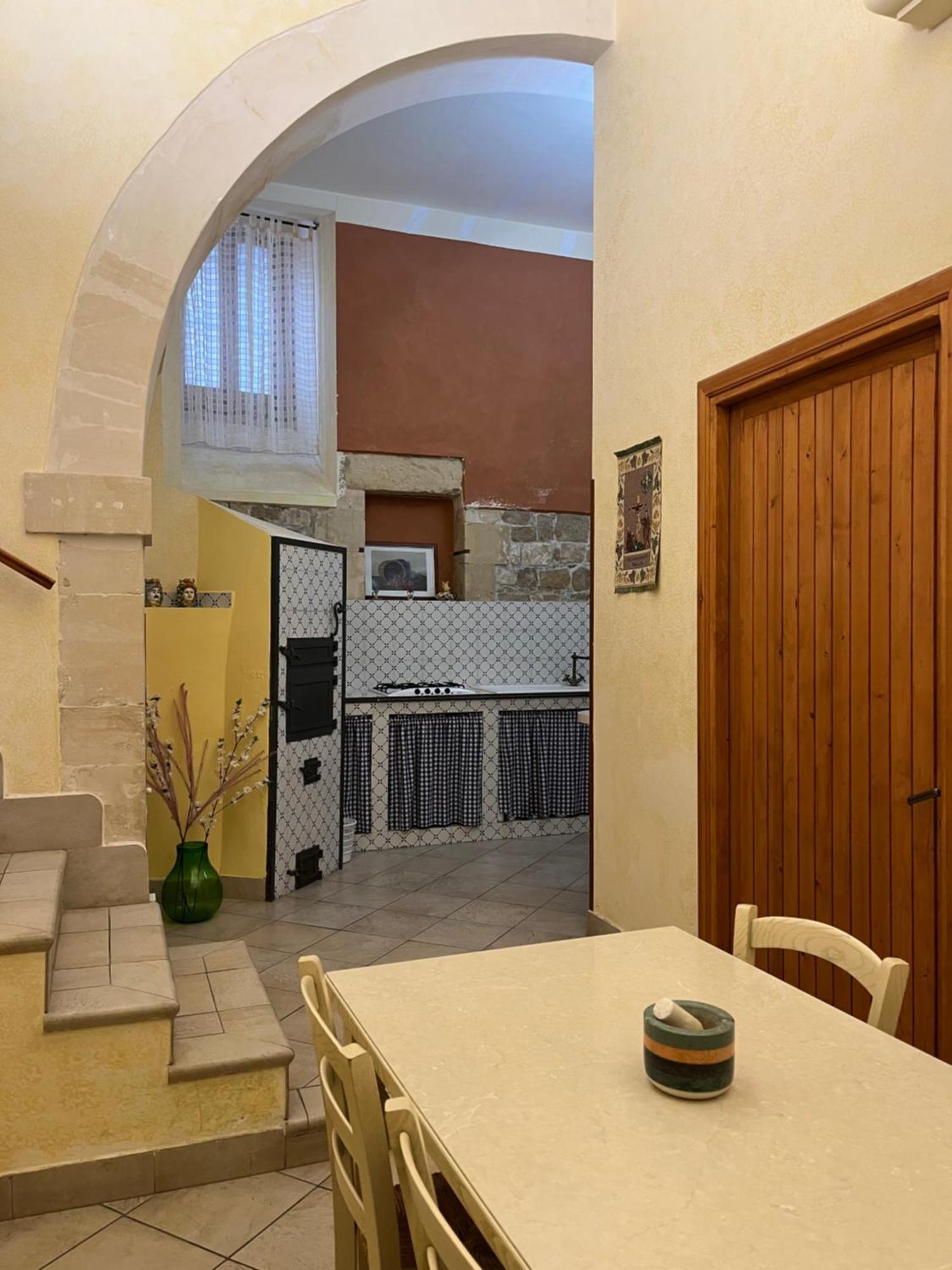 B&B Candido Vacanze Μόντικα Εξωτερικό φωτογραφία